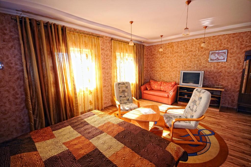 Magnat Hotel Mukachevo Quarto foto