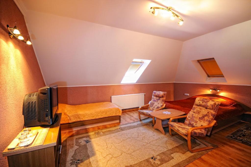 Magnat Hotel Mukachevo Quarto foto
